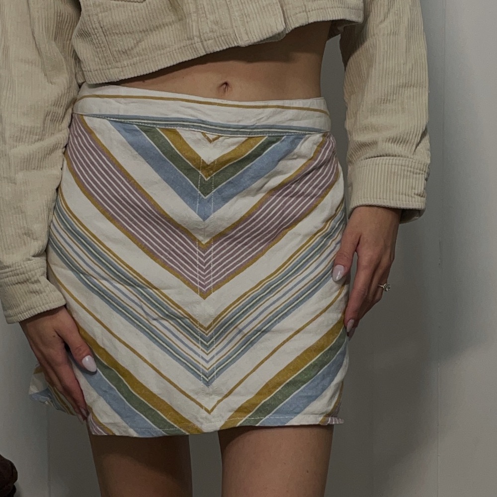 Free People | V Striped Linen Mini Skirt with Pockets and Underlined fabric